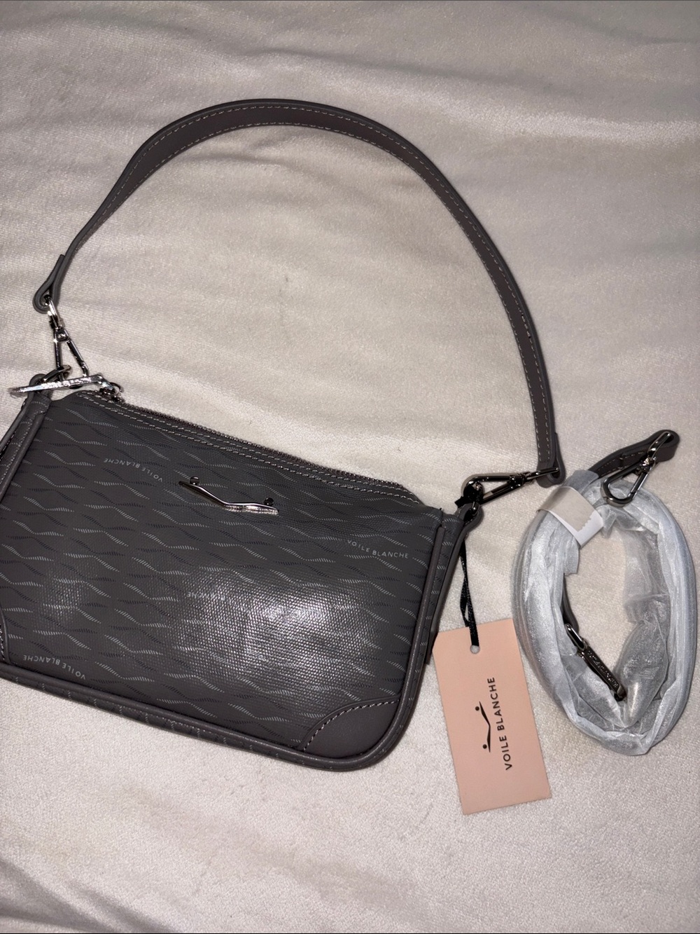 NWT VOILE BLANCHE Cocktail Monogram Small Purse in Cool Grey - Picture 6 of 13
